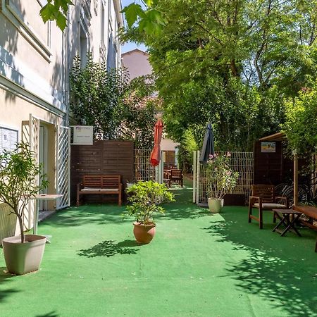 Residence Les Cordeliers Avignon Exterior photo
