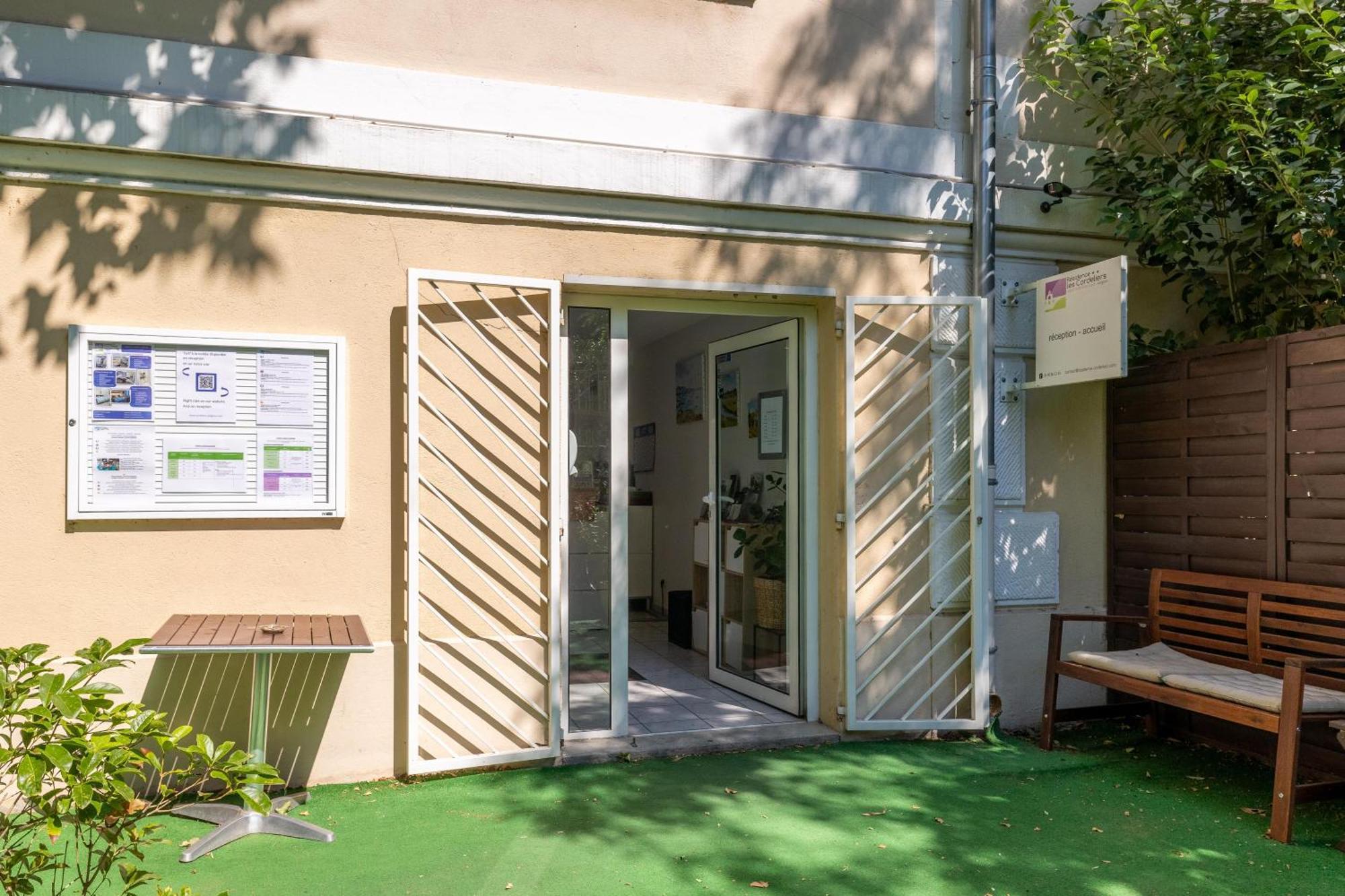 Residence Les Cordeliers Avignon Exterior photo